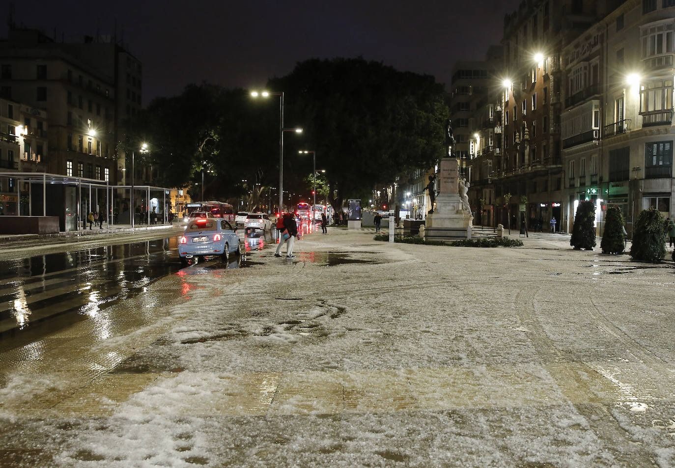 Cinco años de la histórica granizada que pintó de blanco las calles del Centro de Málaga