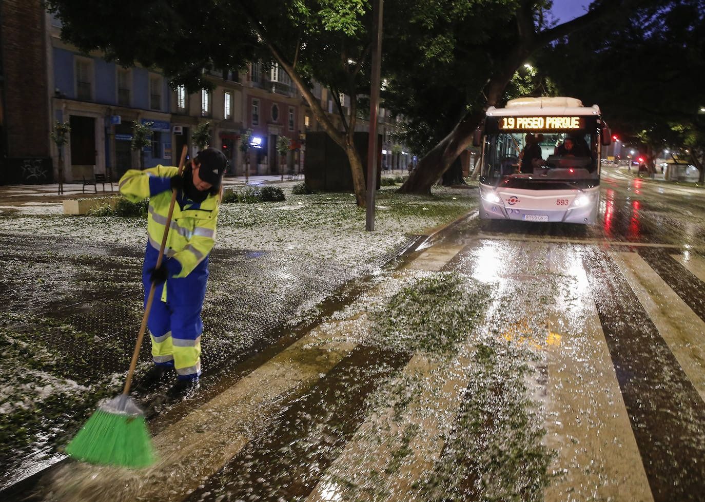 Cinco años de la histórica granizada que pintó de blanco las calles del Centro de Málaga