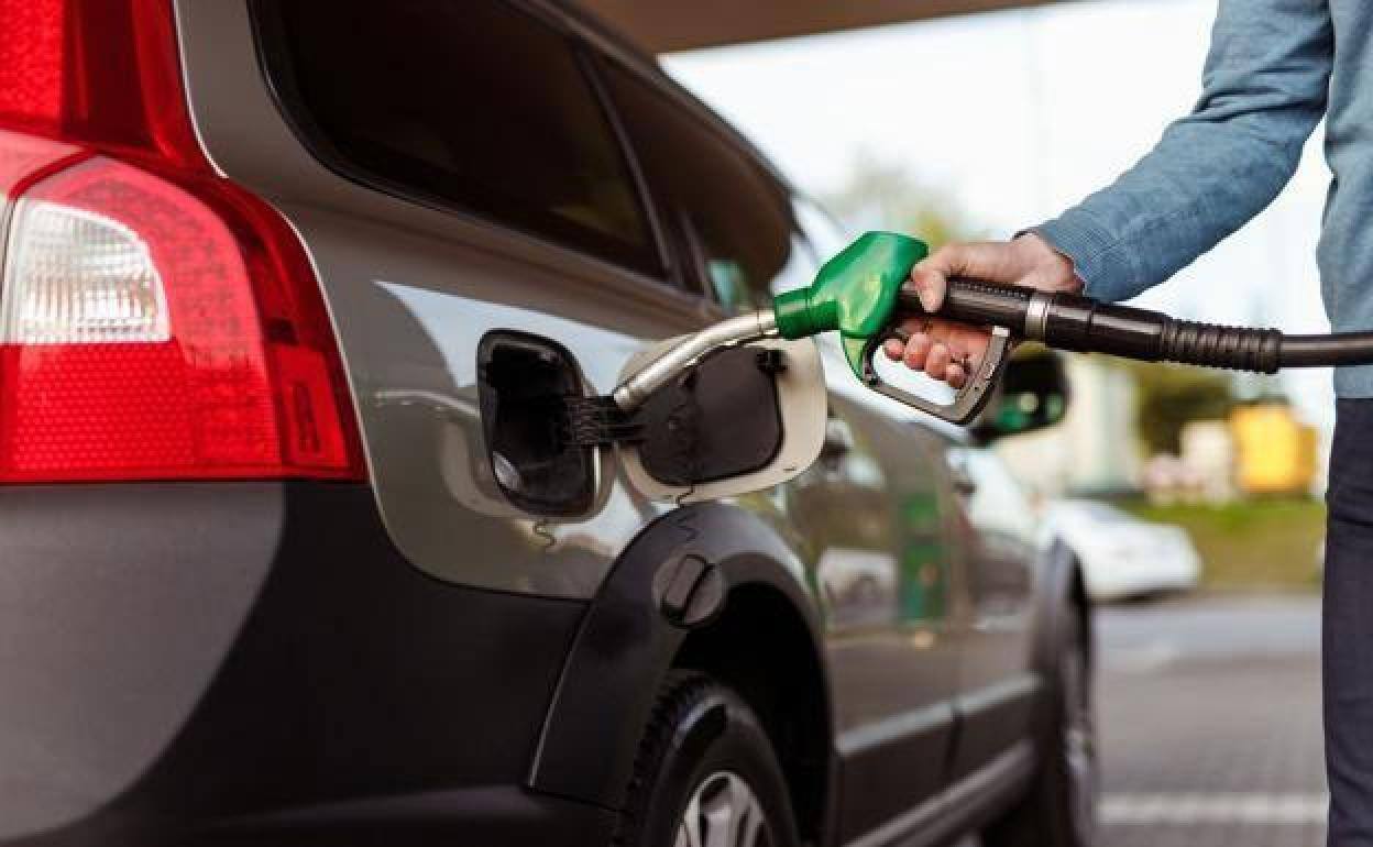 Precio de la gasolina y diésel en Málaga este sábado