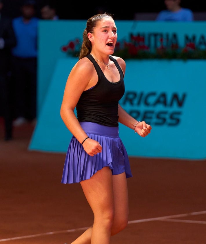 Imagen secundaria 2 - Lorena Solar, en busca de los Grand Slam júnior