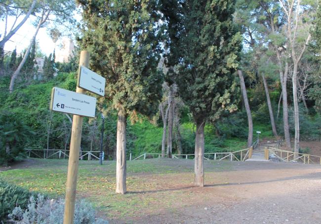 En el Parque de las Presas hay un par de puentes de madera que cruzar