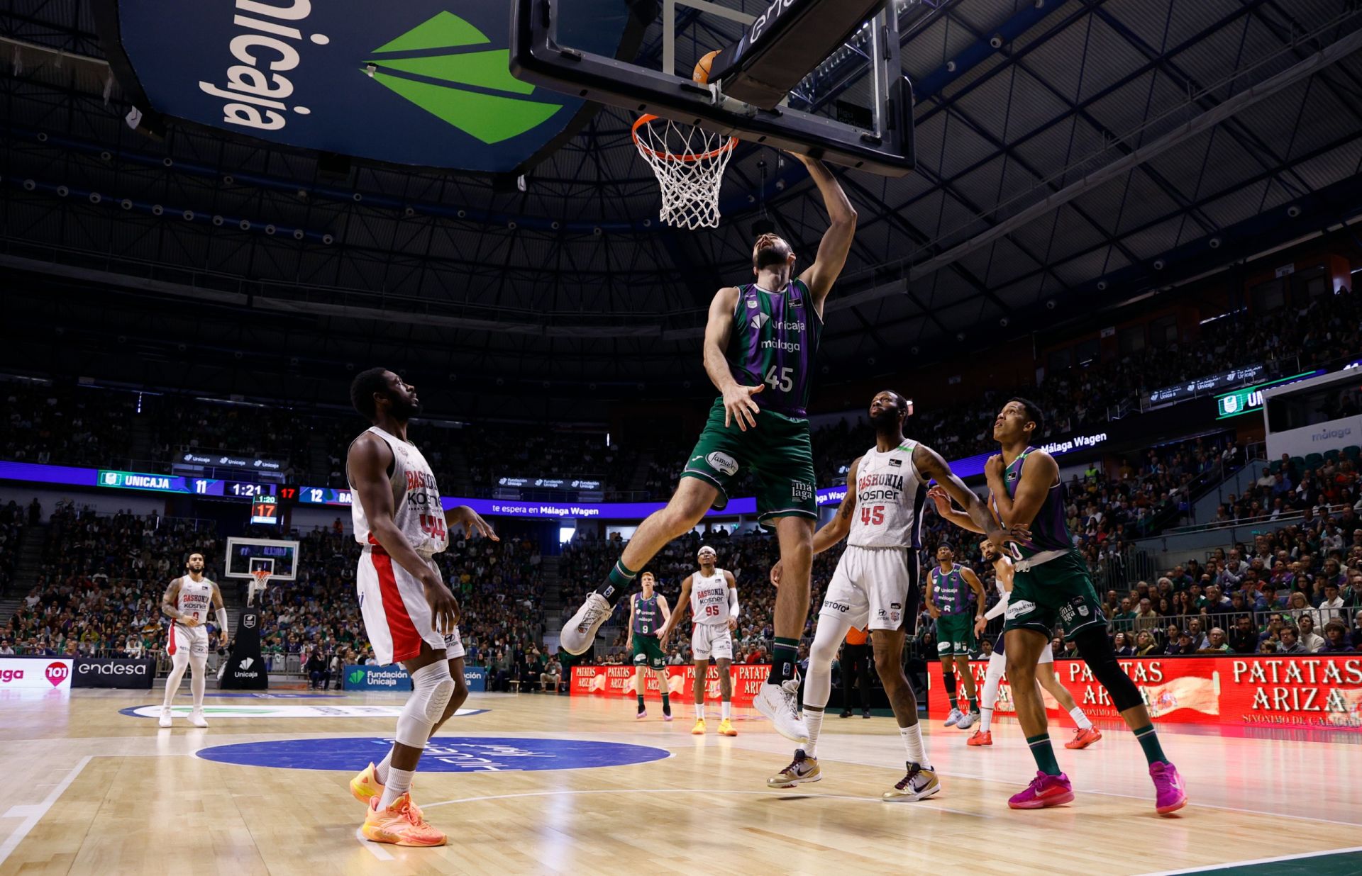 Las mejores fotos del Unicaja-Baskonia