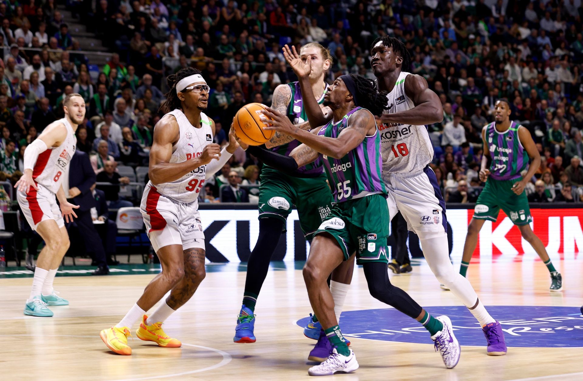 Las mejores fotos del Unicaja-Baskonia