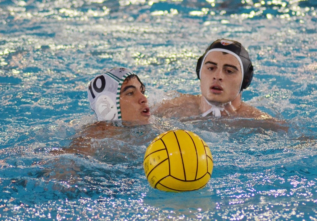 El Waterpolo Málaga, ante su última oportunidad de pelear por la fase de ascenso