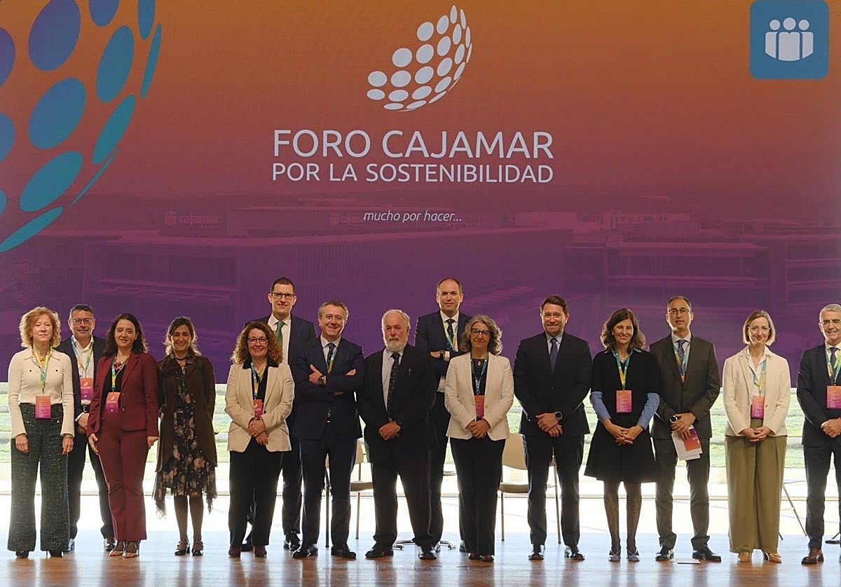 Expertos destacan la rentabilidad económica de la inversión en sostenibilidad en el Foro Cajamar