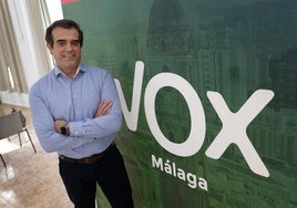 Sevilla, en la sede de Vox tras la entrevista.