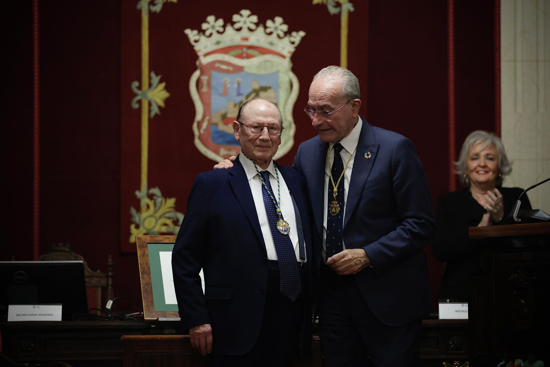 La Medalla de la Ciudad de Málaga a Fosforito, en imágenes