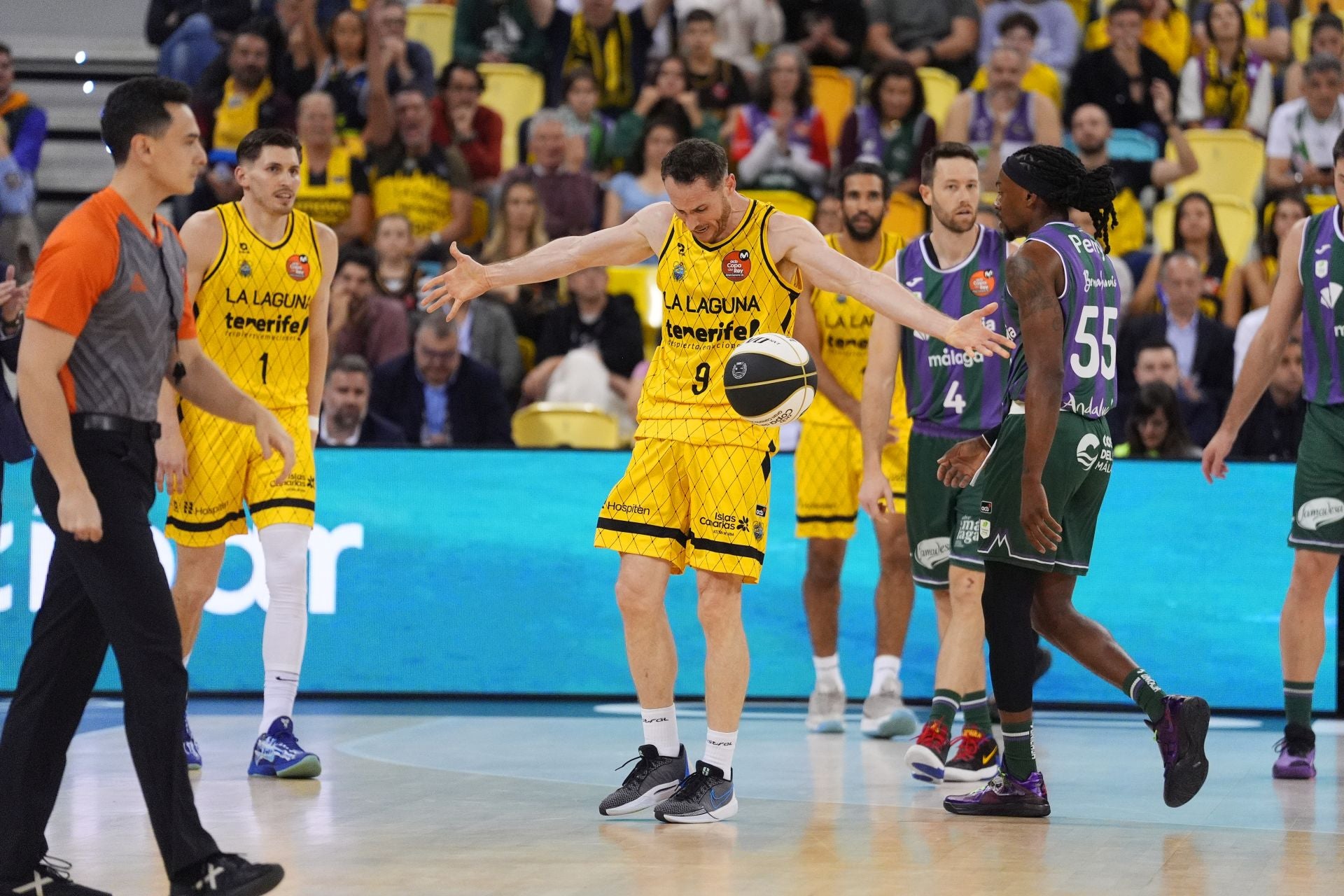 El Unicaja - La Laguna Tenerife, en imágenes