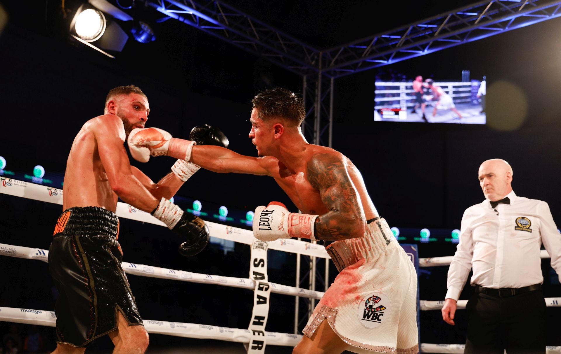 Samuel Molina se impone al galo Sandy Messaoud en una velada histórica