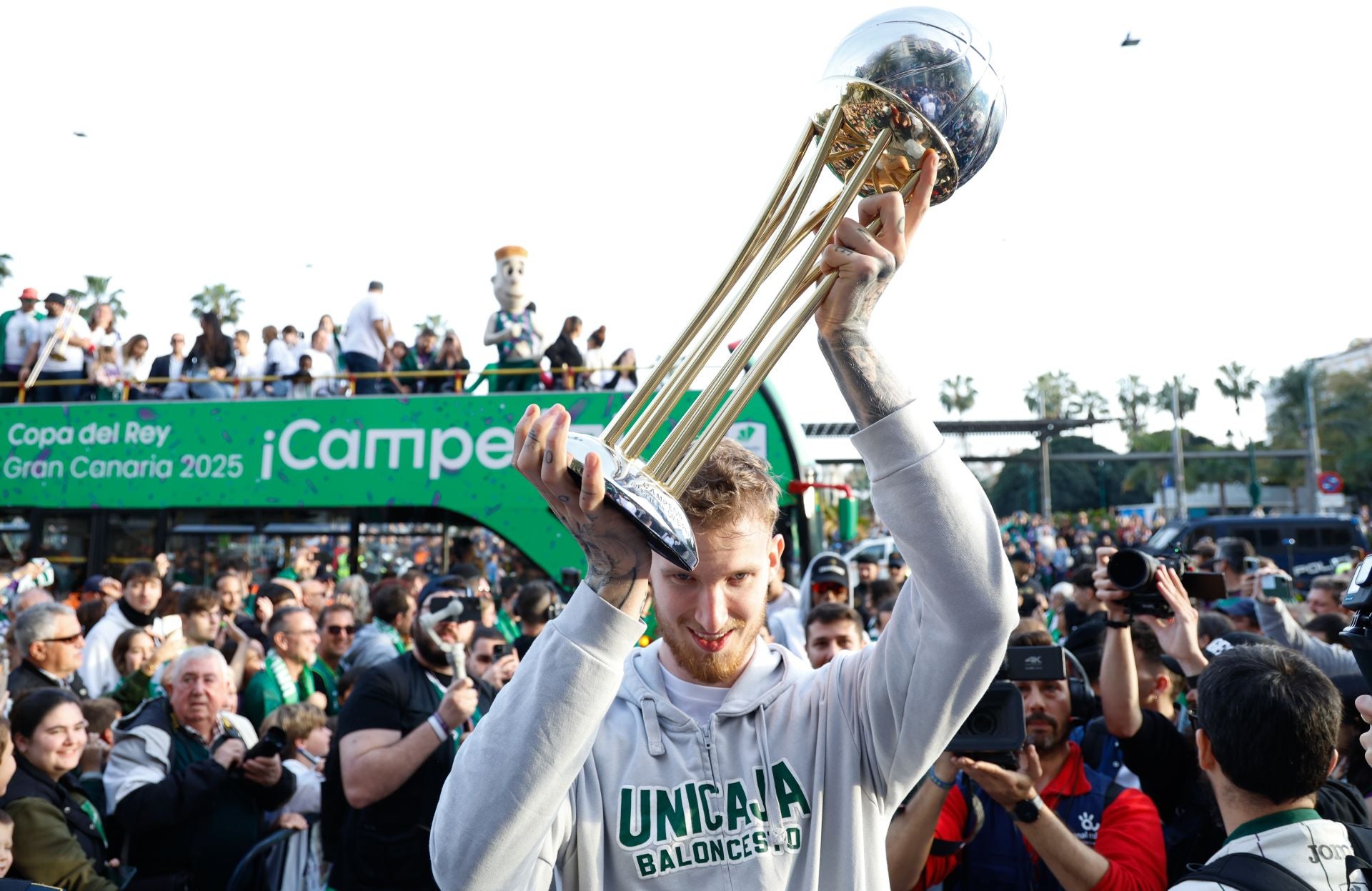 El Unicaja celebra en Málaga su tercera Copa del Rey