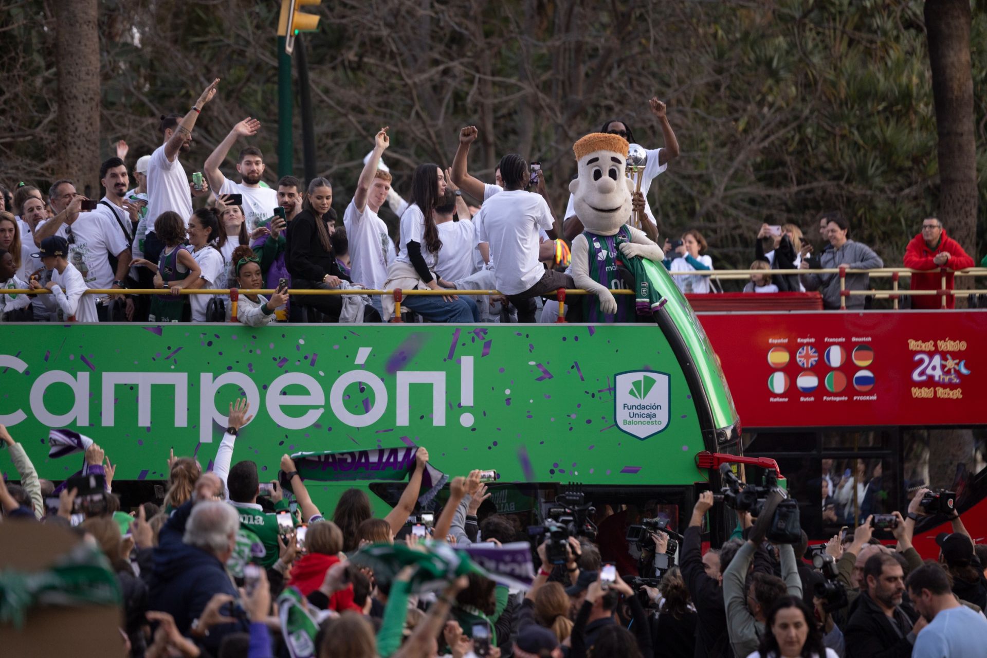 El Unicaja celebra en Málaga su tercera Copa del Rey