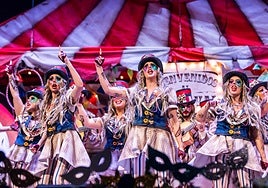 Emigrantes forzados y los hijos del alcalde brillan en una noche de gran nivel