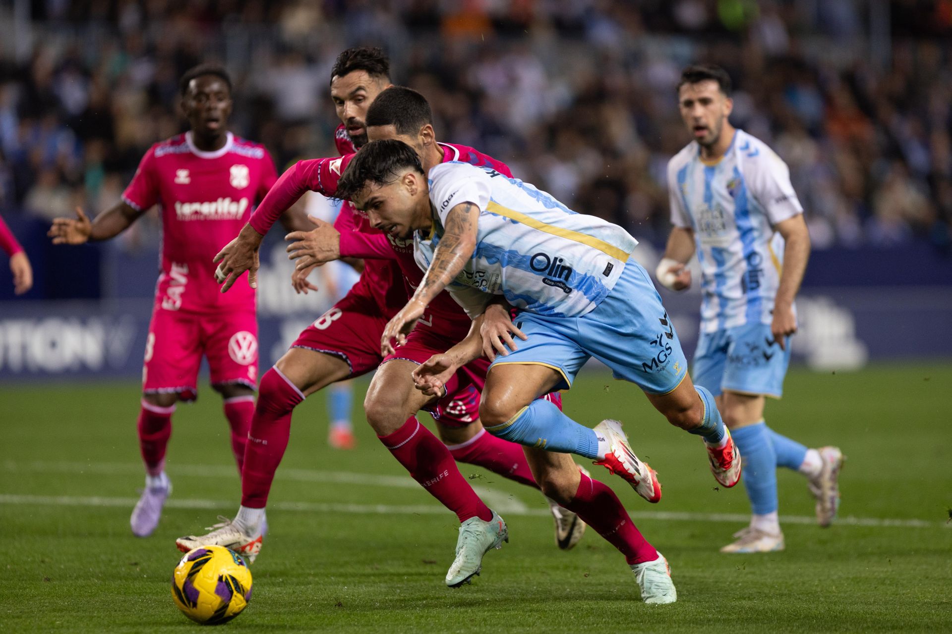 El Málaga-Tenerife, en imágenes