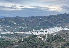 Vista panorámica del casco urbano torroxeño.