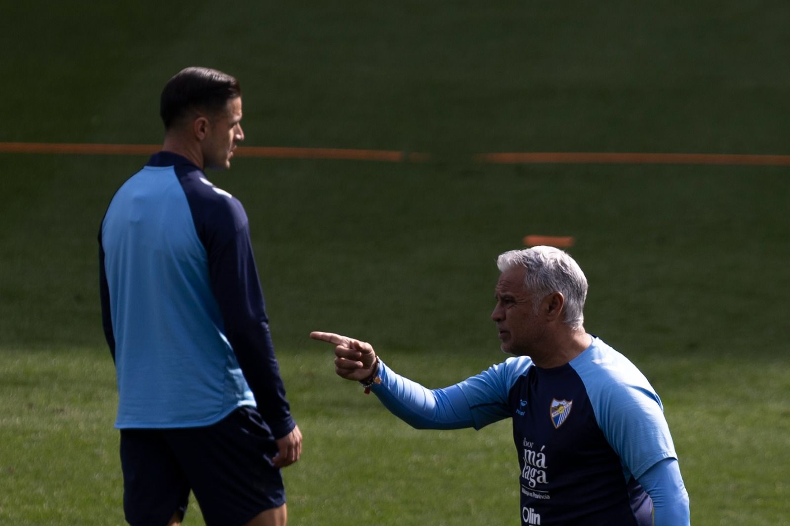 El entrenamiento del Málaga de puertas abiertas, en imágenes