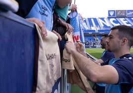 El entrenamiento del Málaga de puertas abiertas, en imágenes