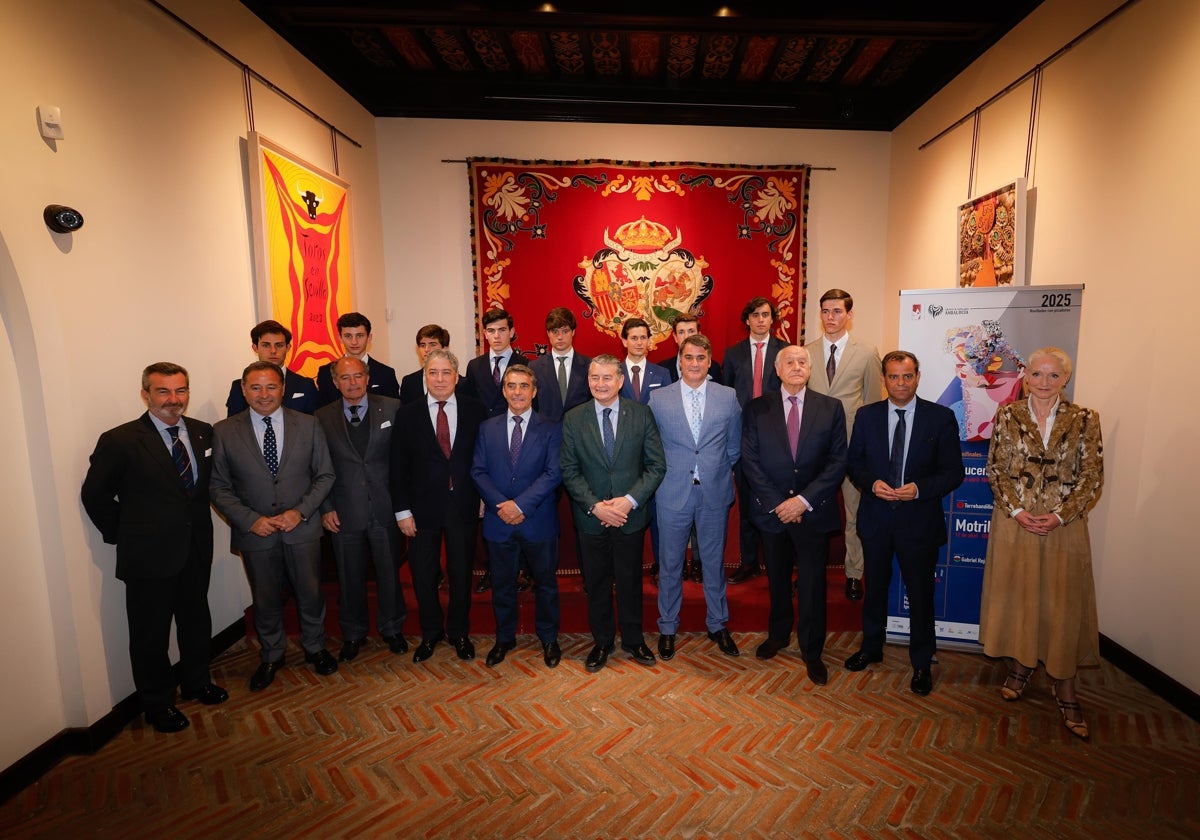 Presentación del circuito en el Salón de Carteles de la Real Maestranza de Caballería de Sevilla.