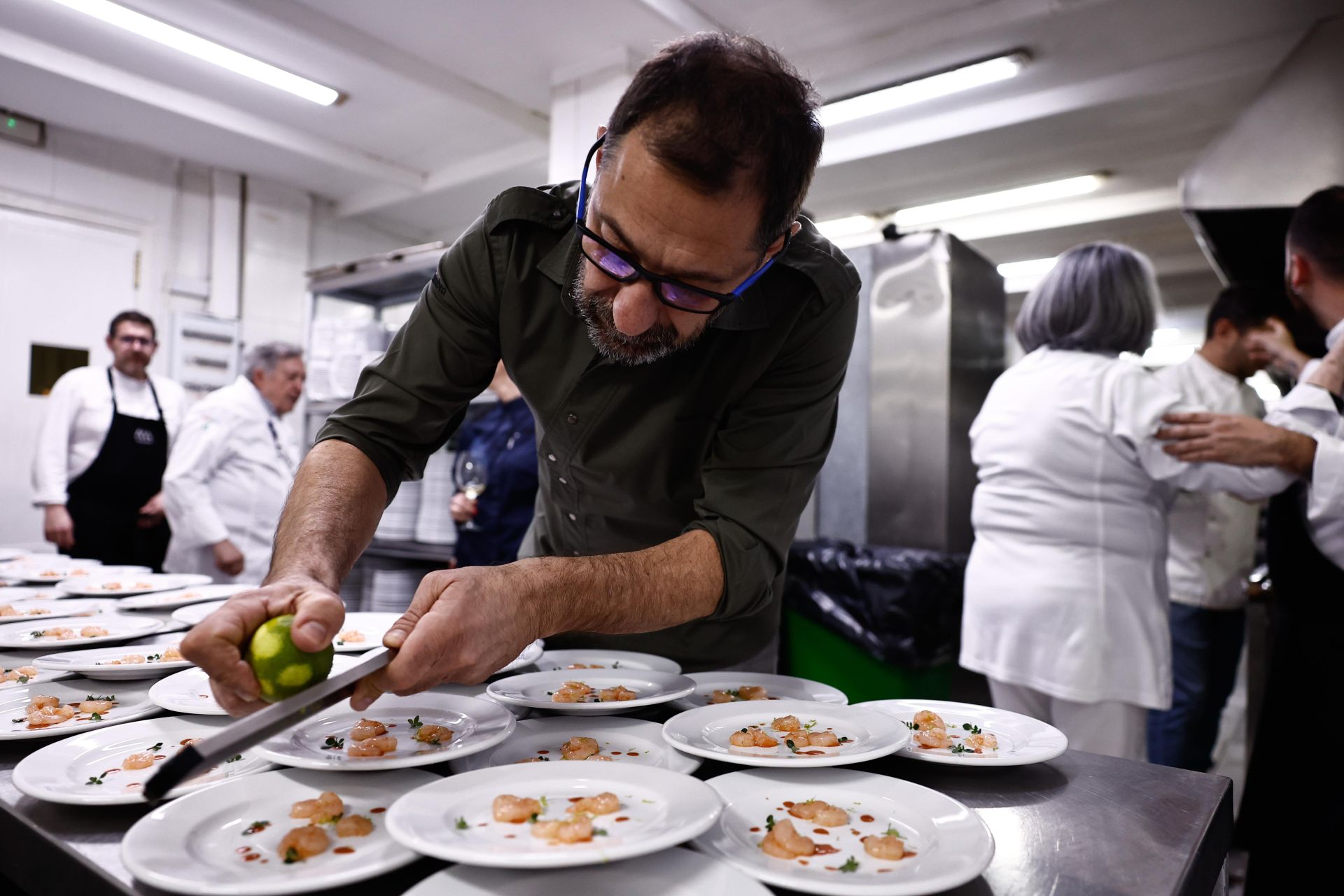 Cena de estrellas Michelin en el Festival Raíces en Málaga