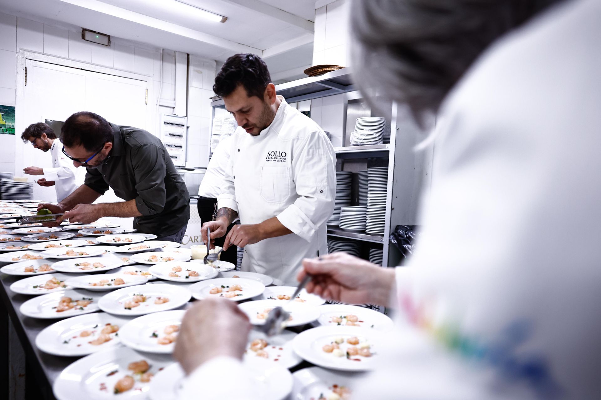 Cena de estrellas Michelin en el Festival Raíces en Málaga