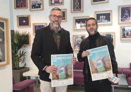El concejal de Cultura y el artista presentan la iniciativa.