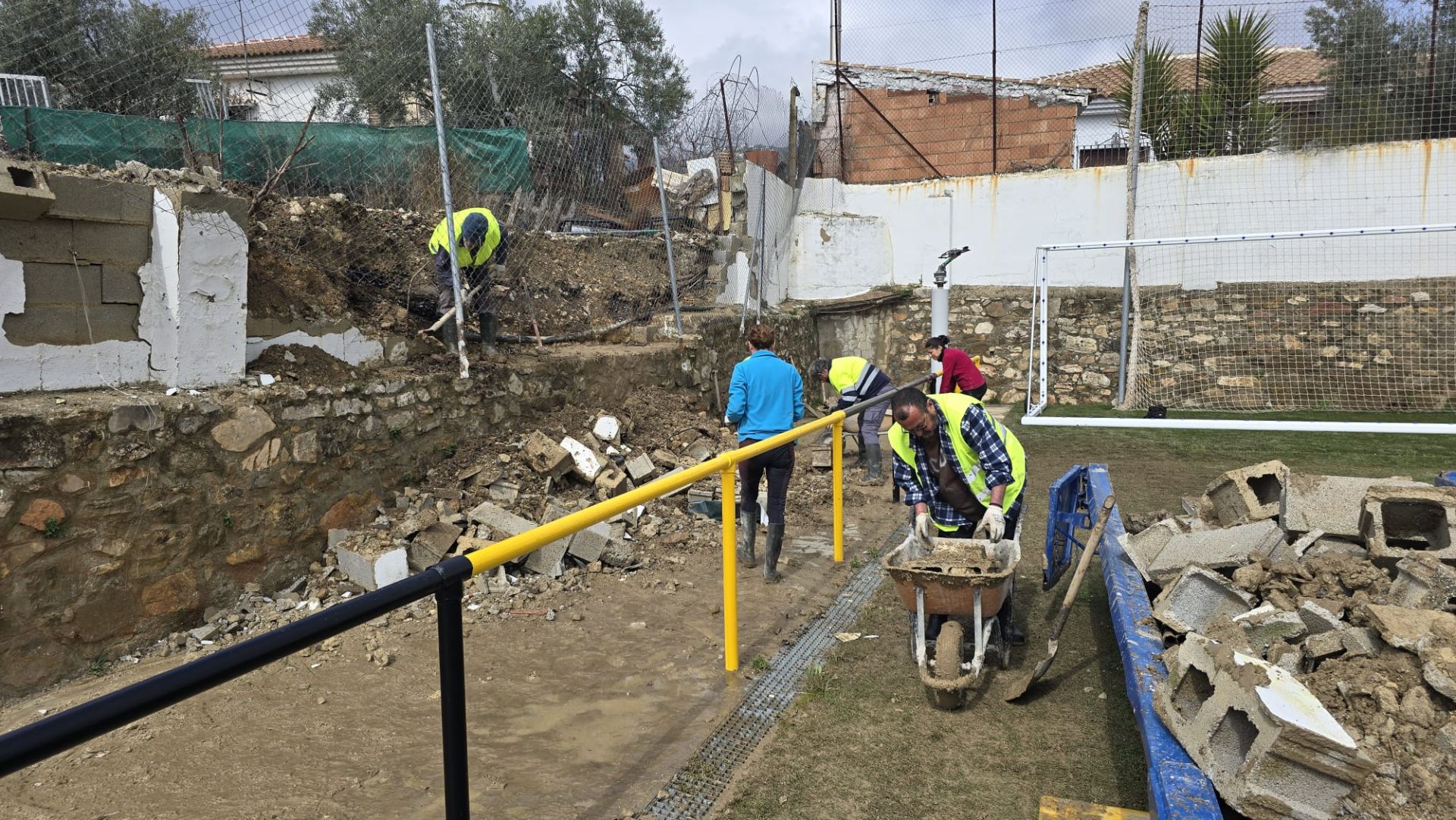 El Burgo se recupera tras el paso de la Dana