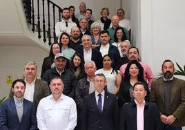 Participantes en el encuentro que ha tenido lugar este martes en la Delegación del Gobierno andaluz en Málaga.