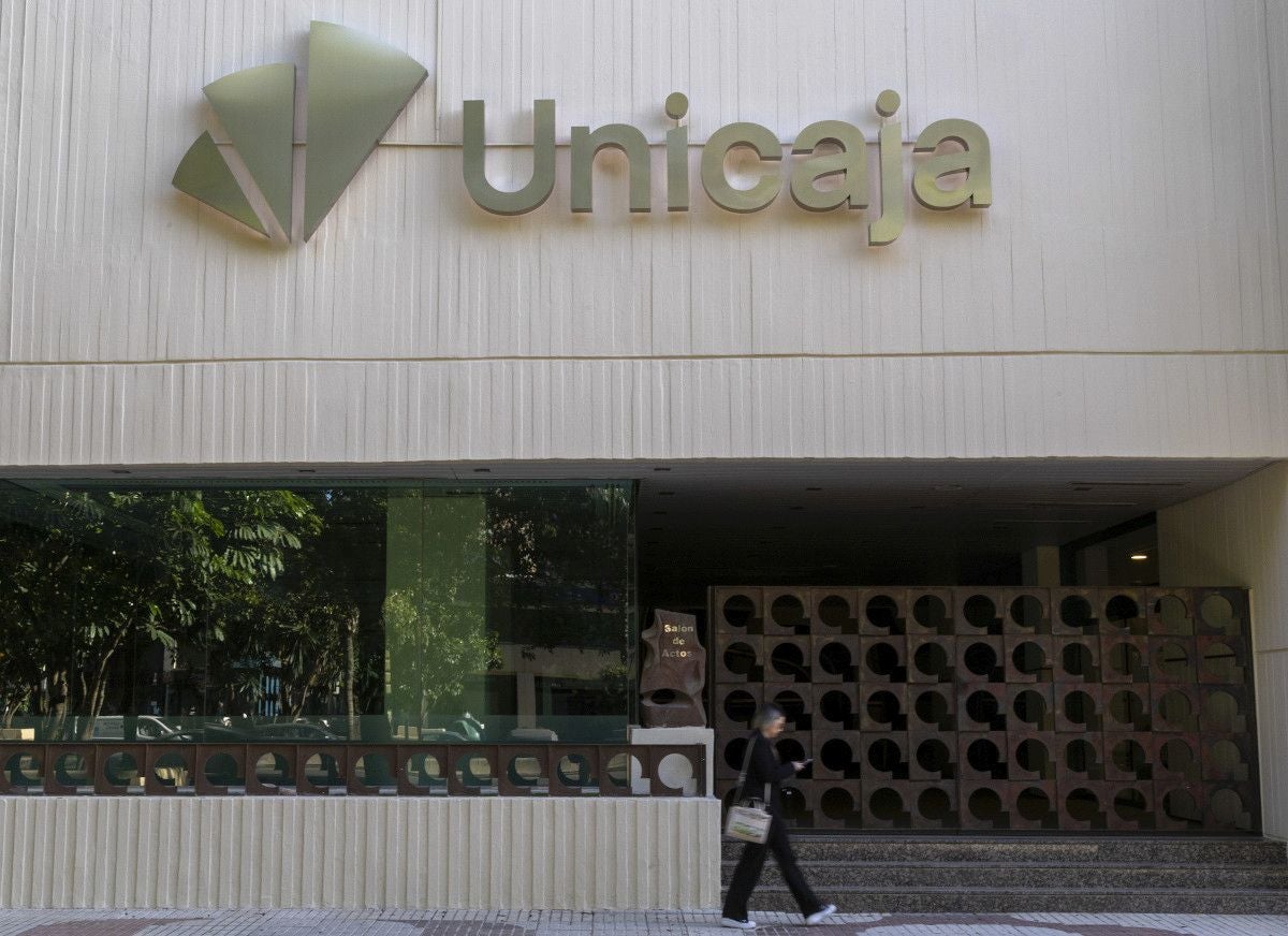 Unicaja se une un año más a la Fundación Adecco para impulsar el empleo de mujeres en riesgo de exclusión