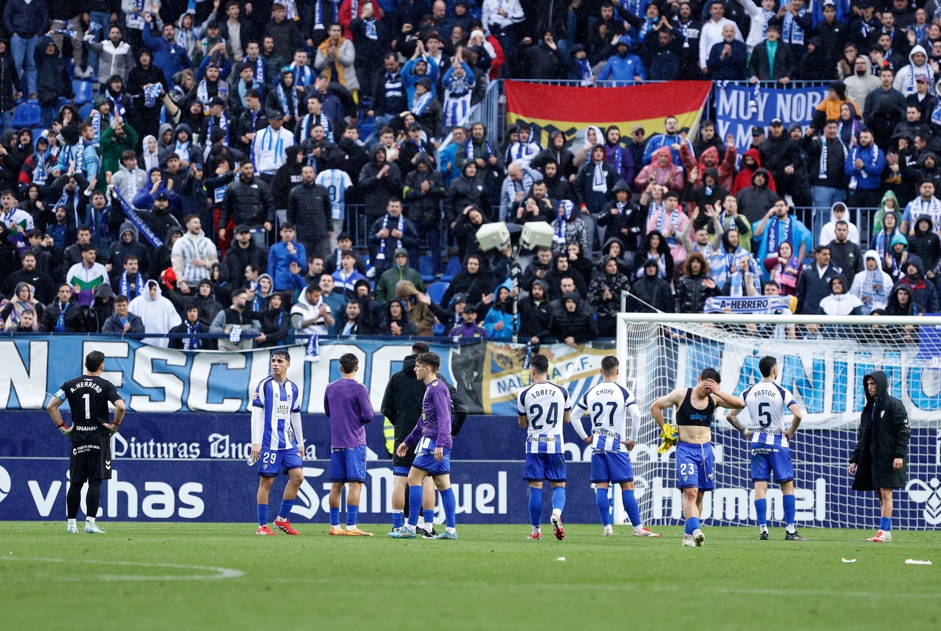 El Málaga - Cádiz, en imágenes