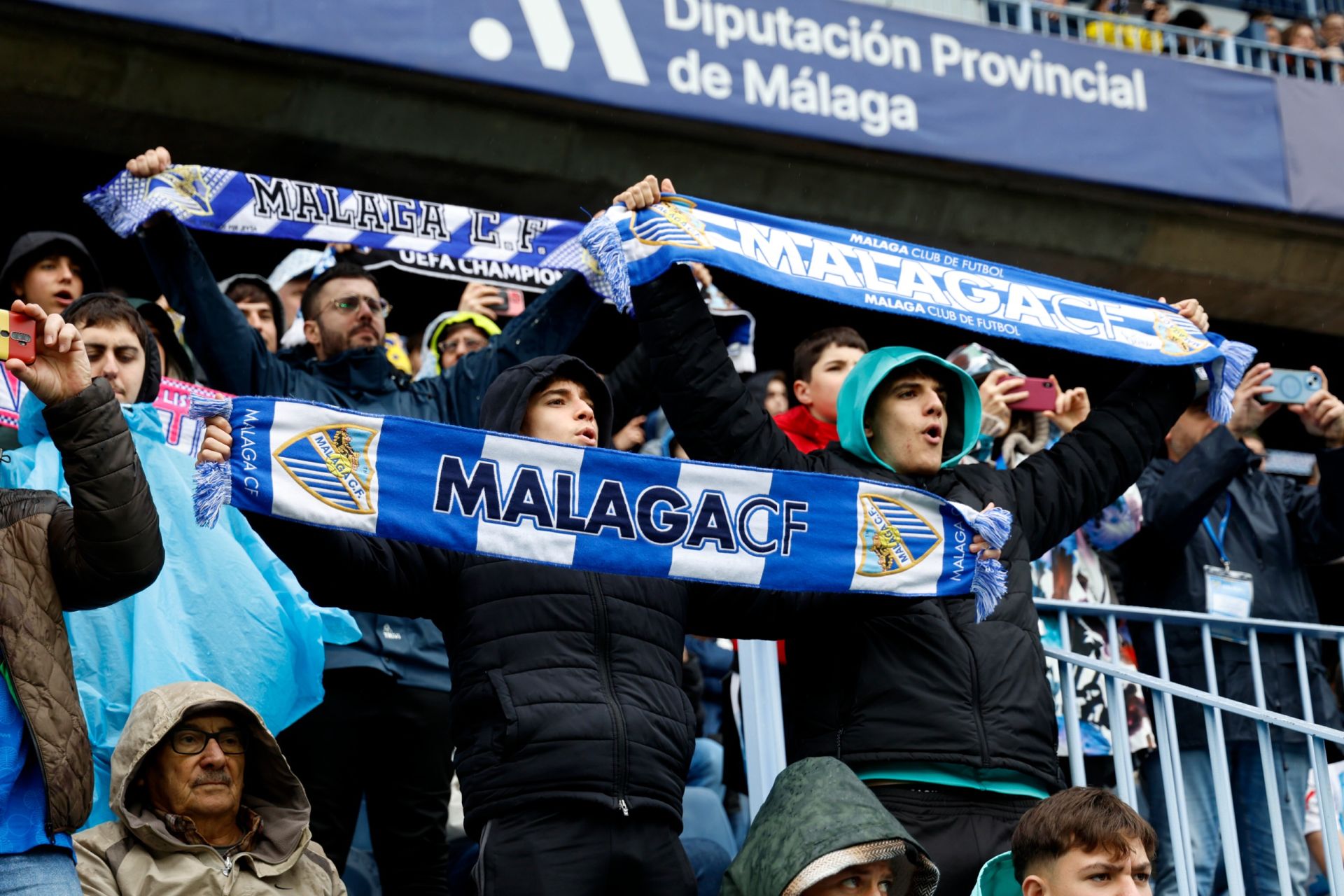 El Málaga - Cádiz, en imágenes