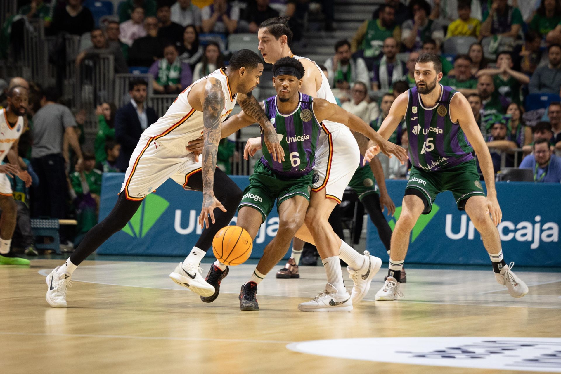 El Unicaja-Galatasaray, en imágenes