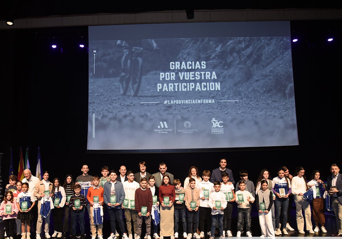 Málaga cierra su temporada 2024 celebrando el triunfo de sus más destacados ciclistas