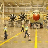 Avión montado en la planta de Airbus Military en Sevilla.