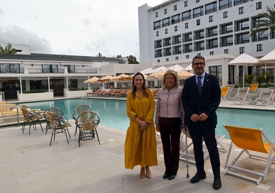 Antoja, Muñoz y Conde, en la inauguración oficial del Kimpton Los Monteros.