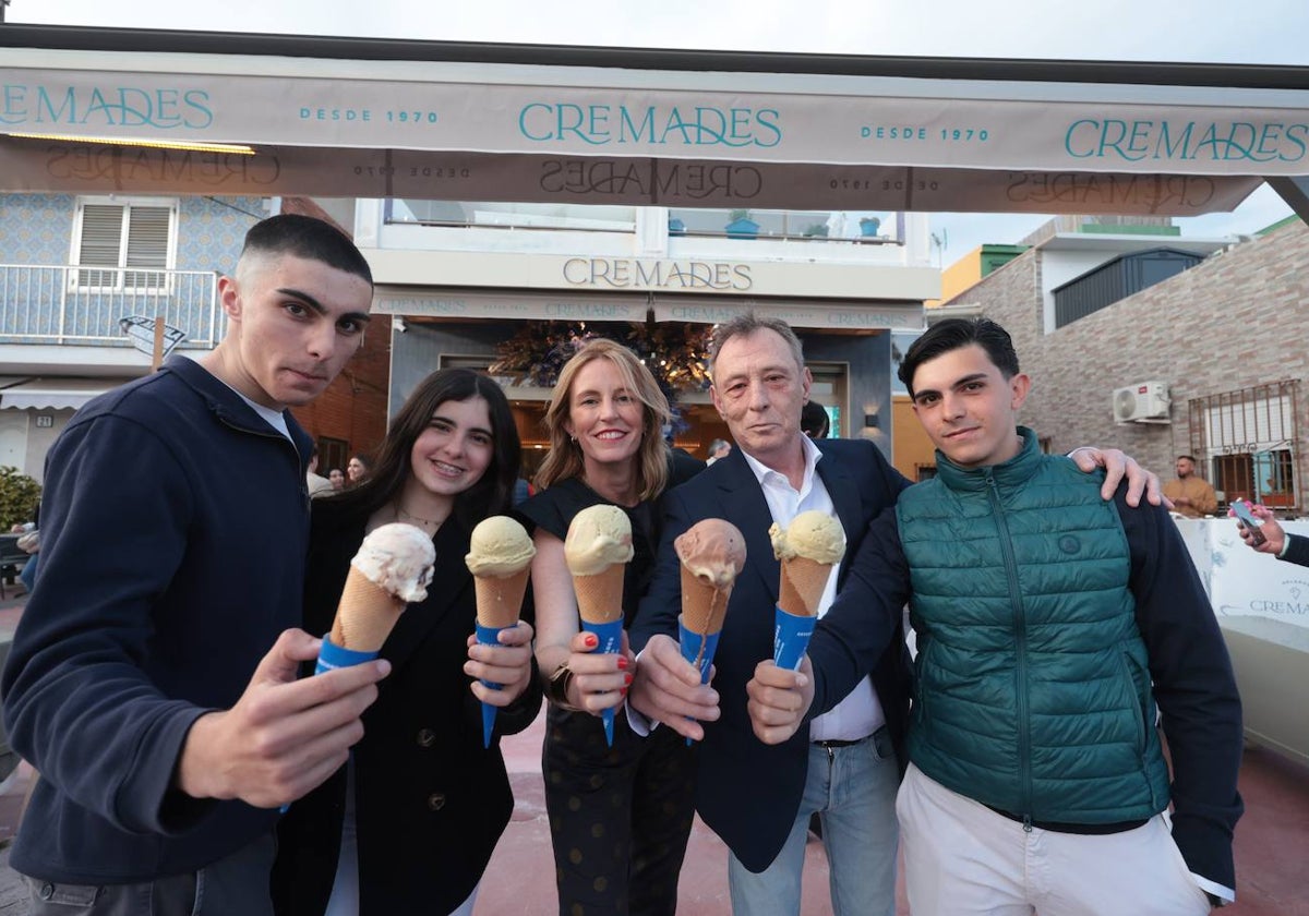 Cremades inicia su temporada heladera en El Palo con nueva imagen
