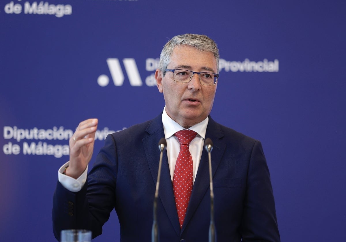 Francisco Salado critica «la indolencia» del Gobierno con Málaga en materia de carreteras tras el colapso histórico de tráfico