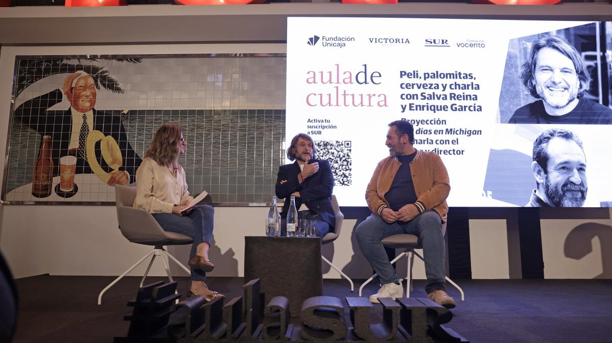 Salva Reina y Enrique García, en el Aula de Cultura de SUR