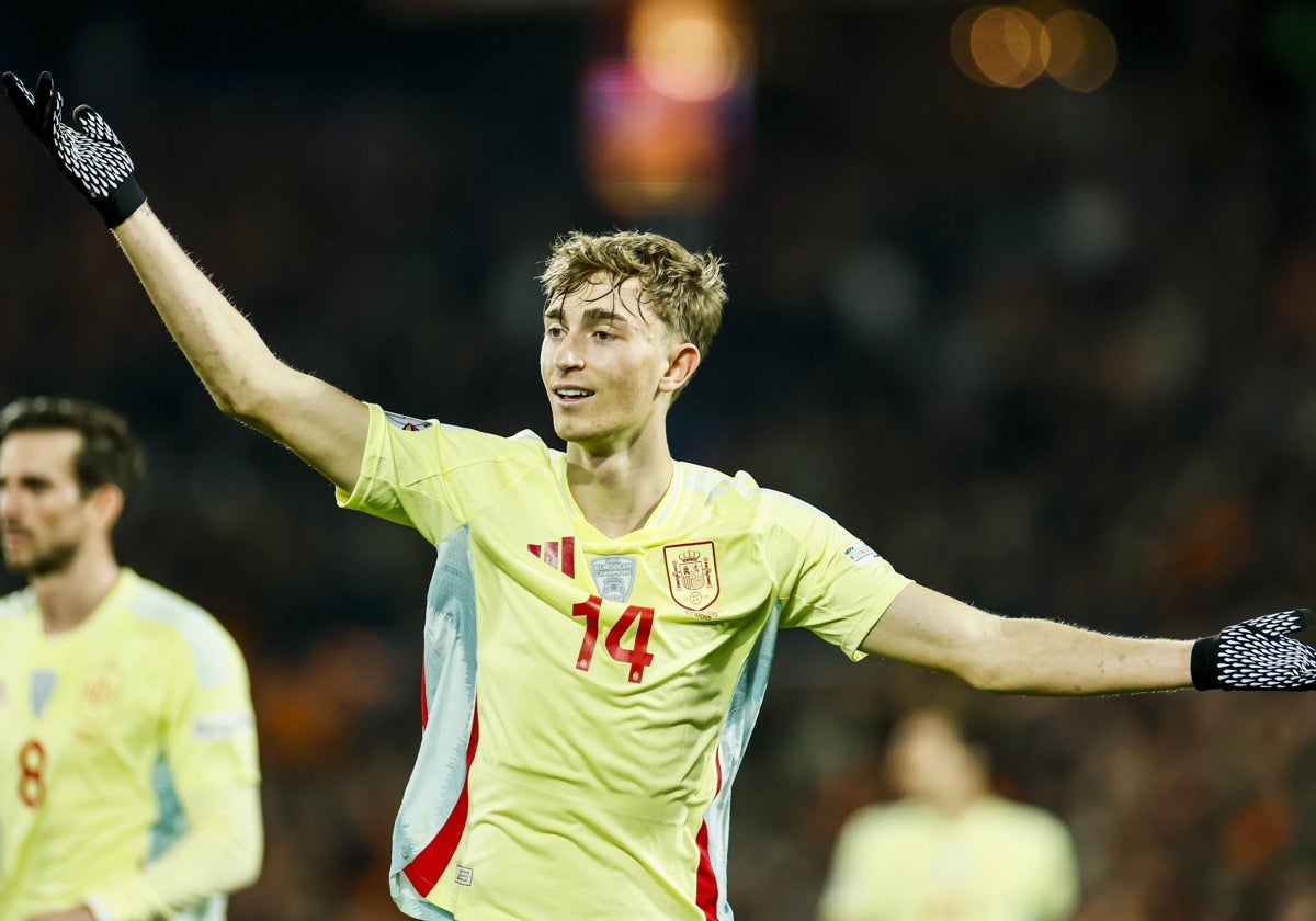 Dean Huijsen, en el partido de este jueves en De Kuip.