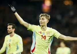Dean Huijsen, en el partido de este jueves en De Kuip.