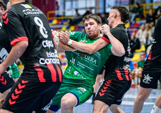 Polideportivo malagueño: Triunfo sobre la bocina de Los Dólmenes para seguir creyendo en la salvación
