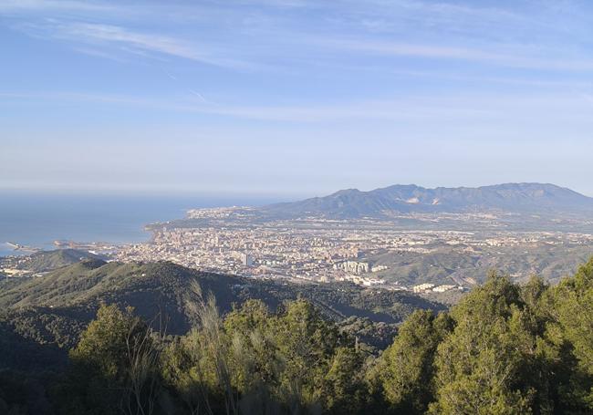 Vistas de Málaga desde el mirador de la Unidad