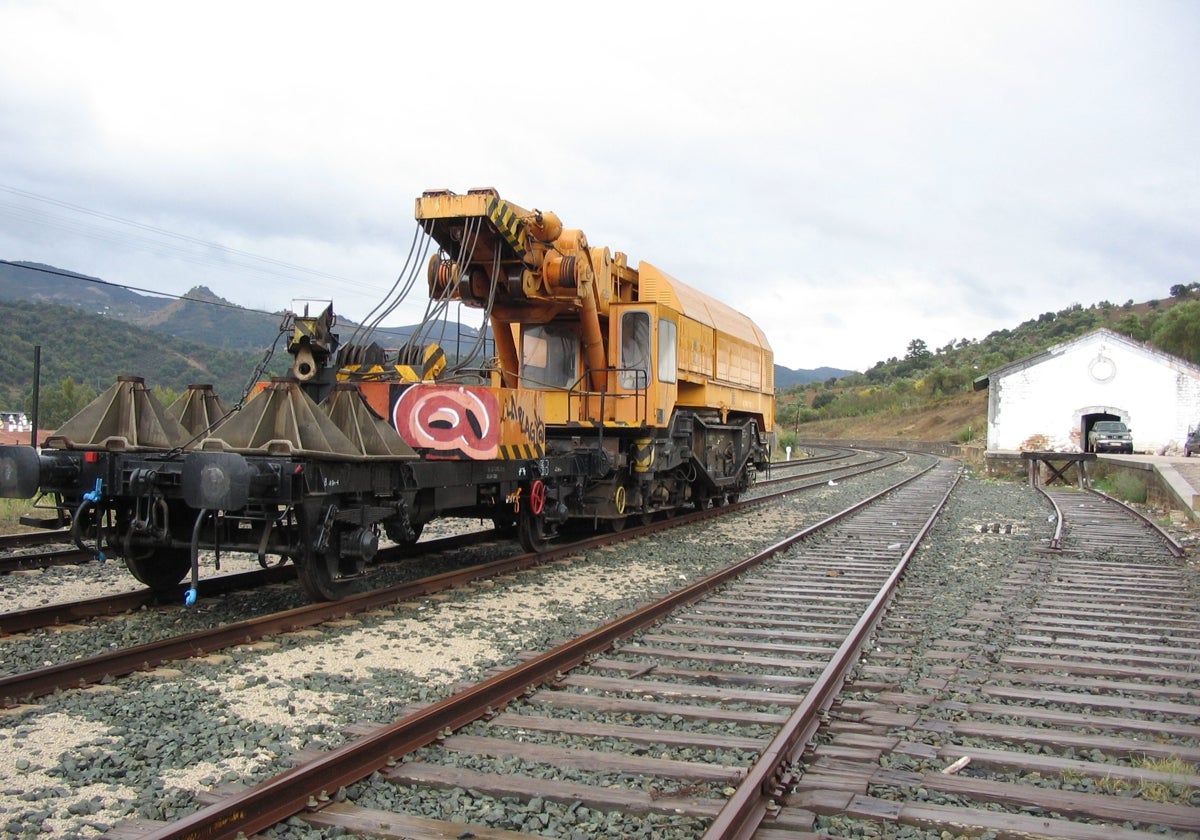 Vías del tren actuales a su paso por Ronda.