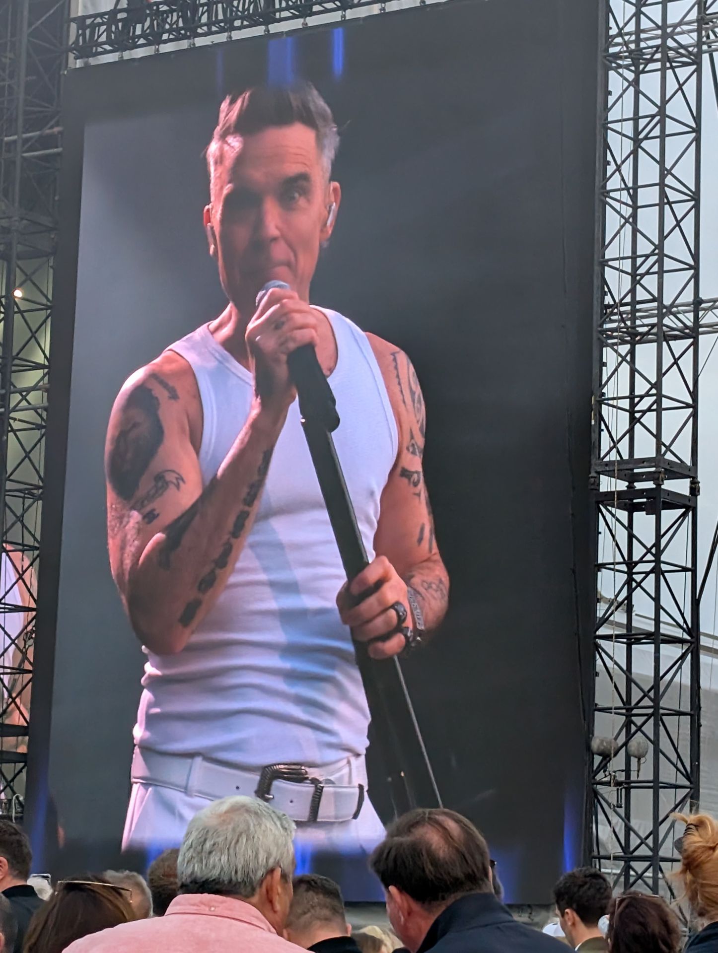 El concierto exclusivo de Robbie Williams en Málaga, en imágenes