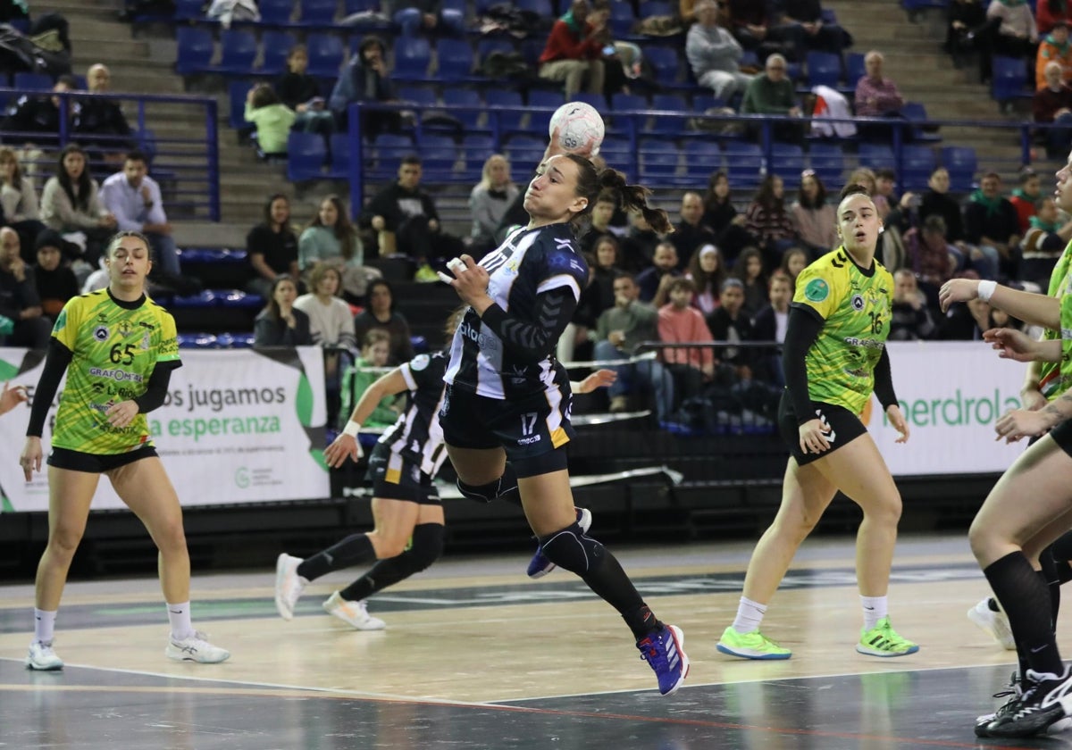 Roca cumplirá su octava temporada en el Costa del Sol