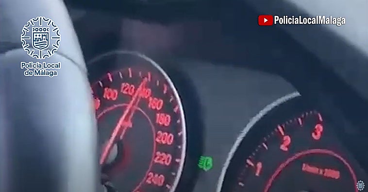 Condenado en Málaga un joven de 22 años por conducir a más de 140 km/h. por el recinto ferial Cortijo de Torres