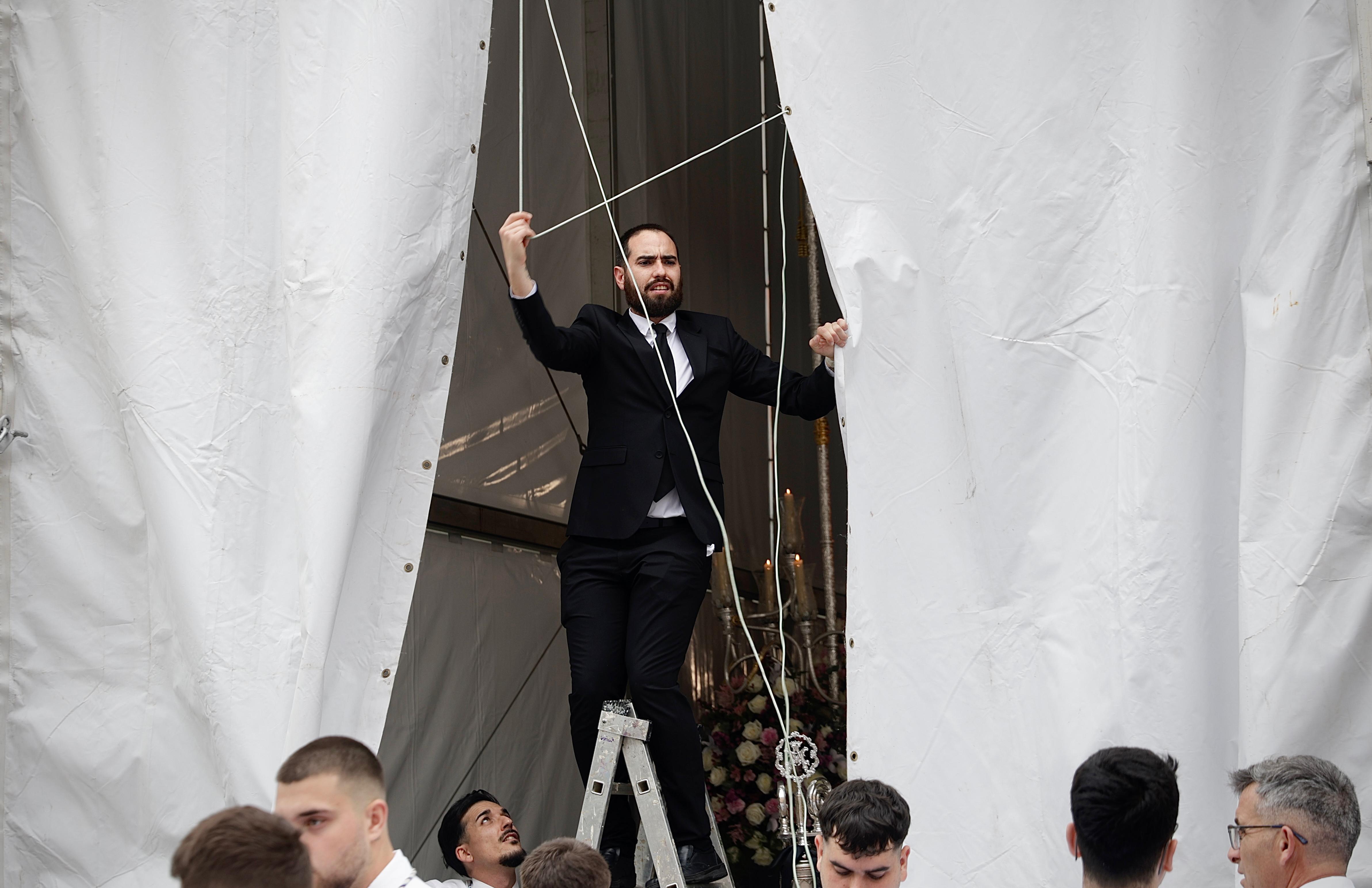 Traslados y procesiones del Sábado de Pasión en Málaga 2025