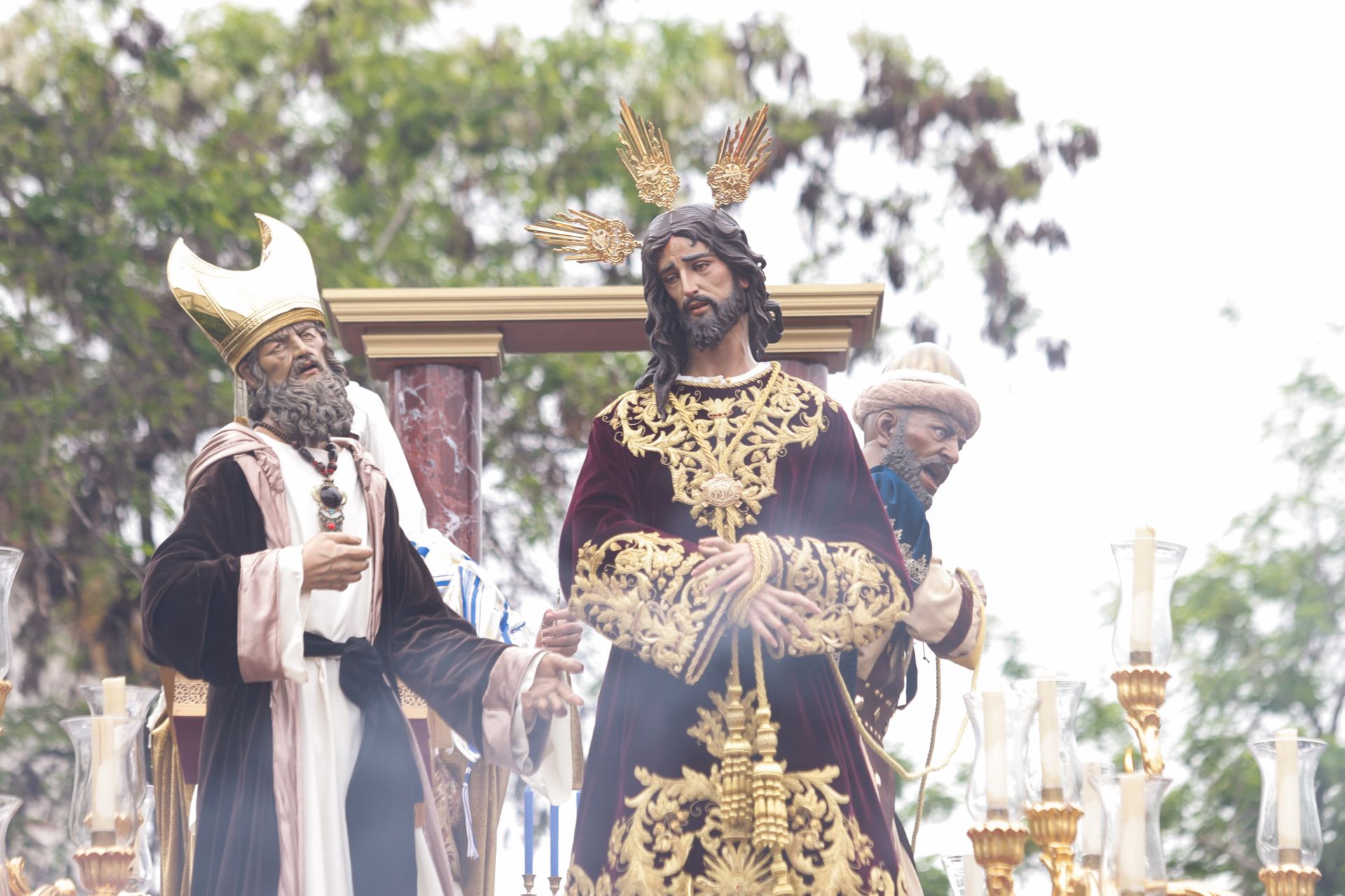 Traslados y procesiones del Sábado de Pasión en Málaga 2025