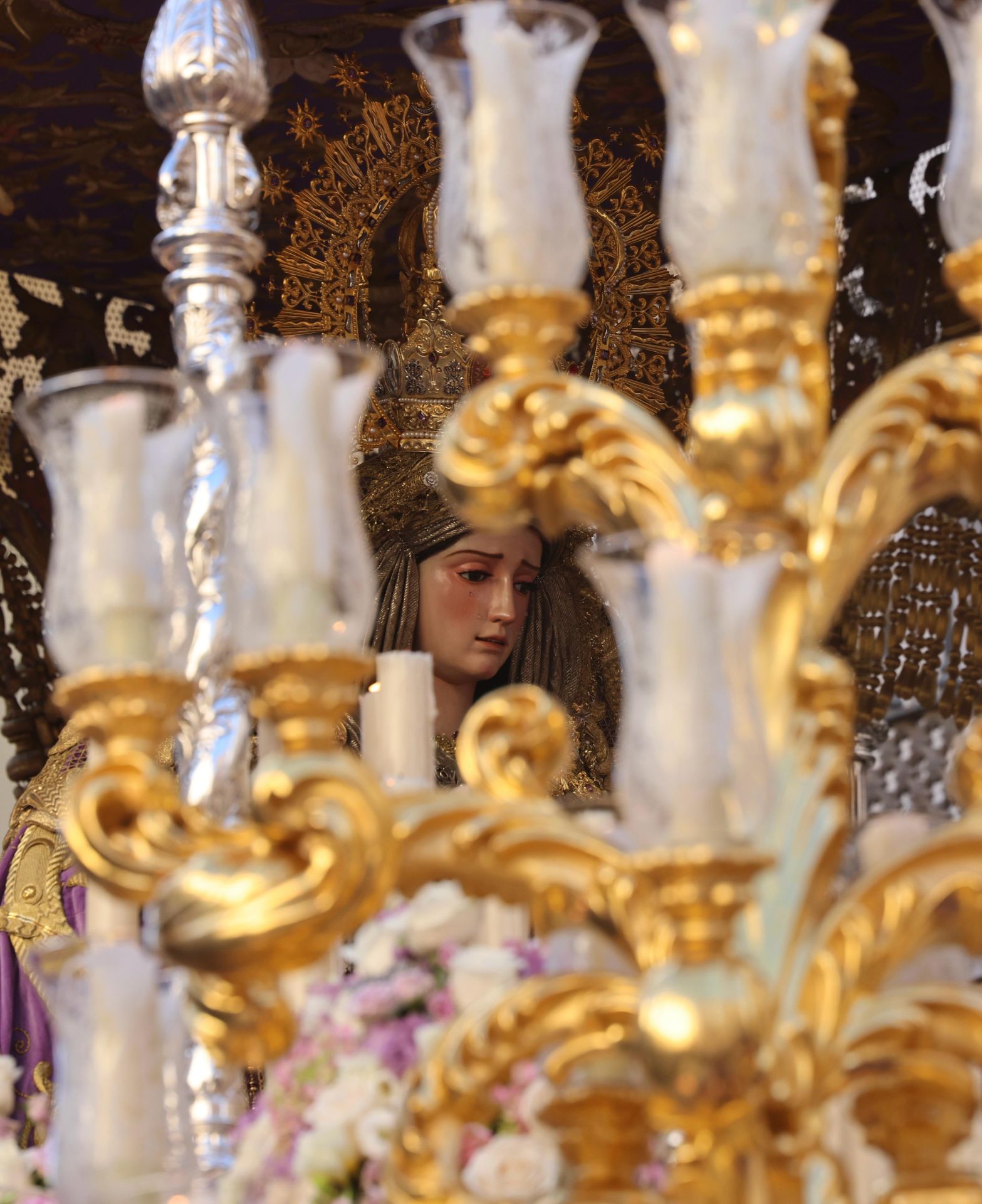 Salida del Santísimo Cristo de la Sangre y María Santísima de Consolación y Lágrimas.
