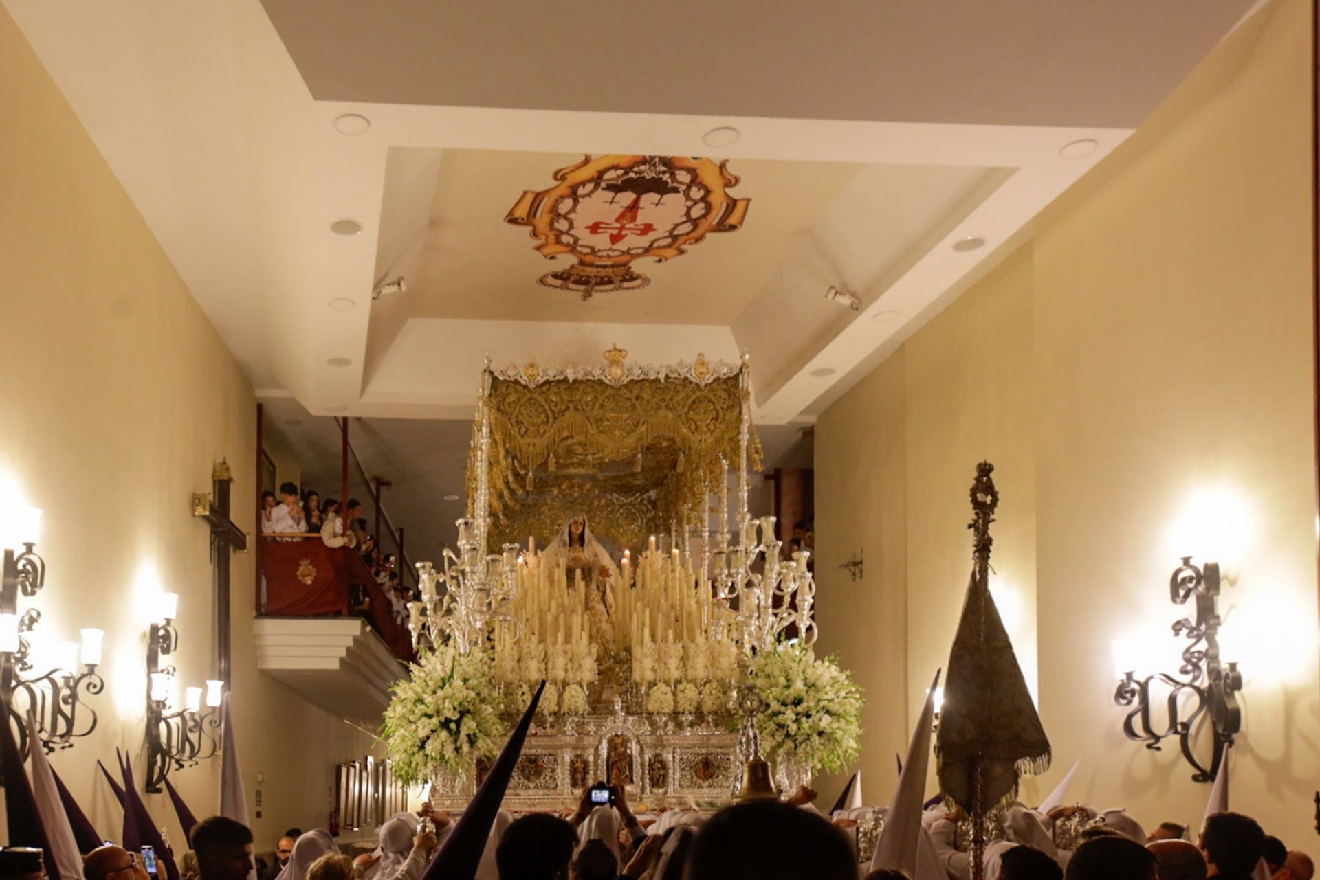 Momentos de la procesión de El Rocío