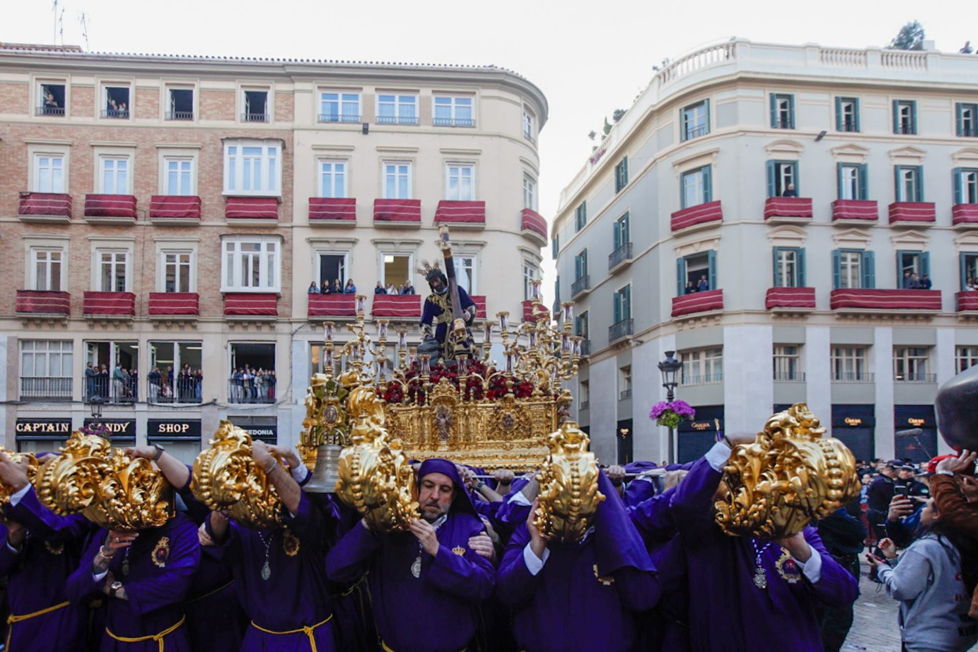 Momentos de la procesión de El Rocío