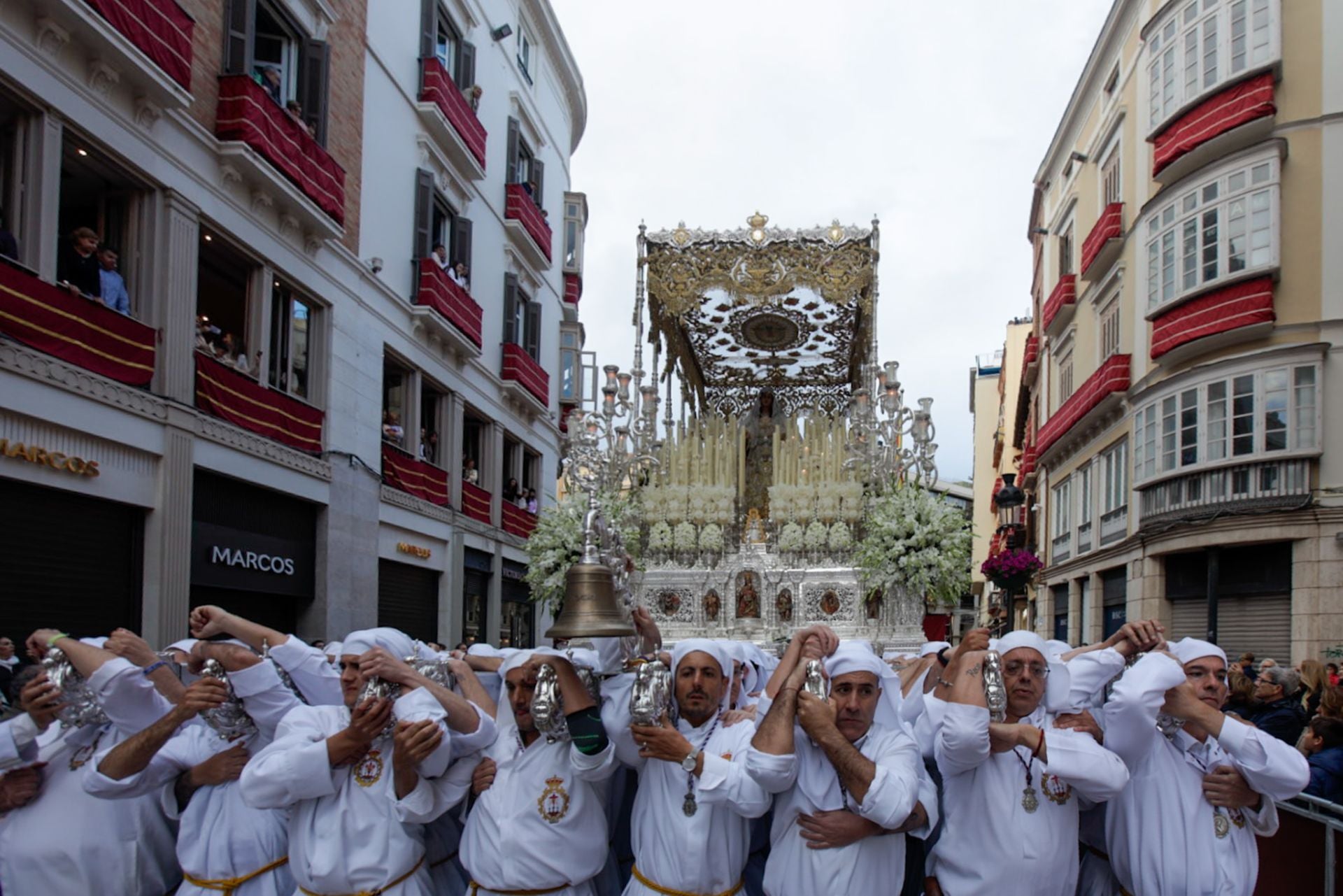 Momentos de la procesión de El Rocío